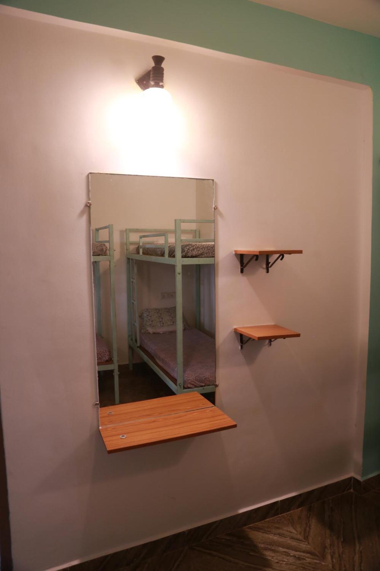 Kumbaya Beachside Hostel & Apartments At Arambol Beach מראה חיצוני תמונה