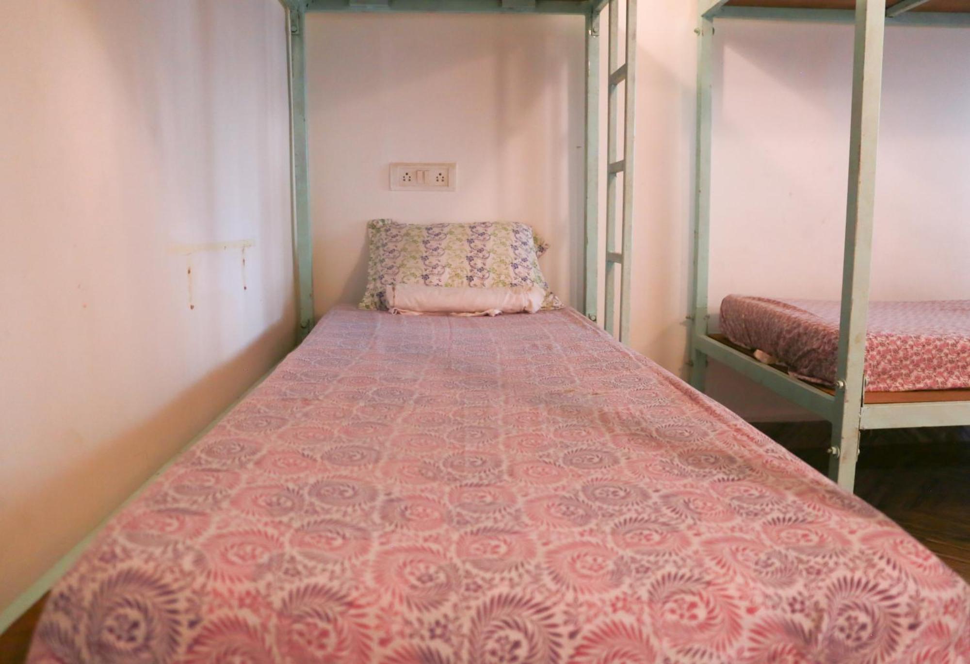 Kumbaya Beachside Hostel & Apartments At Arambol Beach מראה חיצוני תמונה